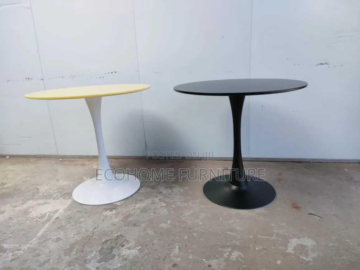 Tulip Round Dinning Table