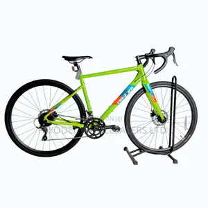 Cruztek Pinner Carbon 700 Bike – Light Green, Sleek Reliable