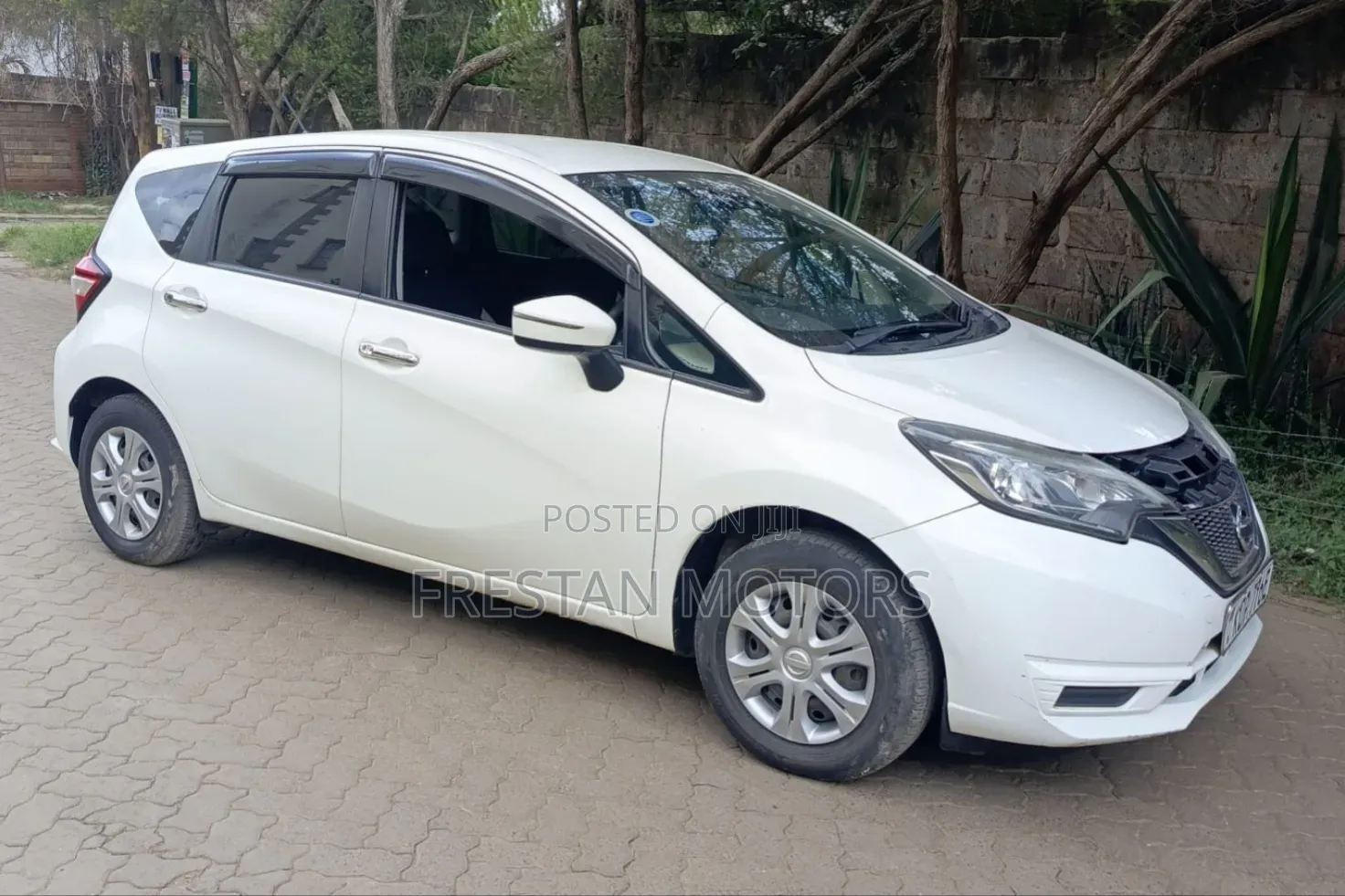 Nissan Note 2017 White