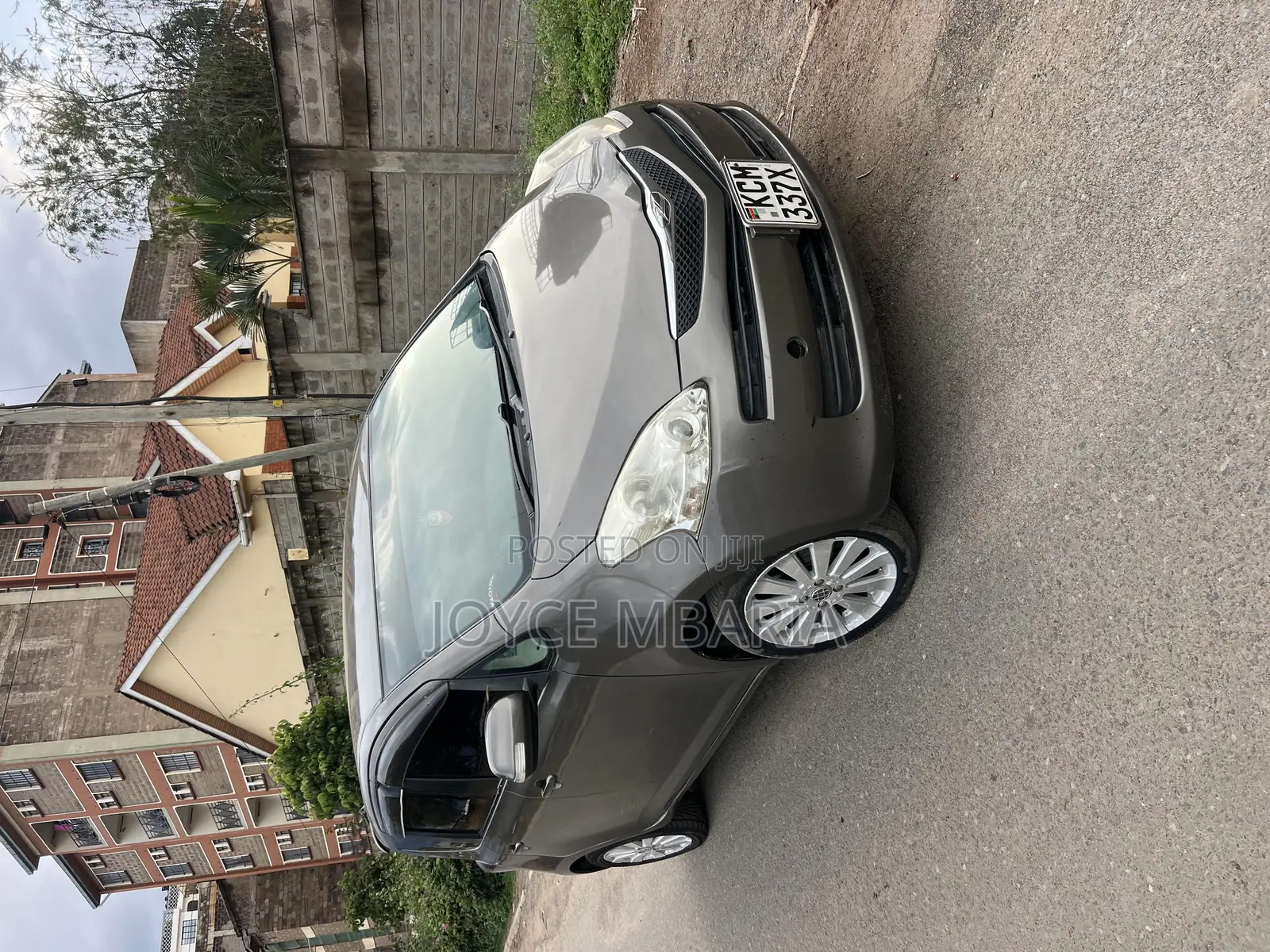Toyota Ractis 2011 Brown