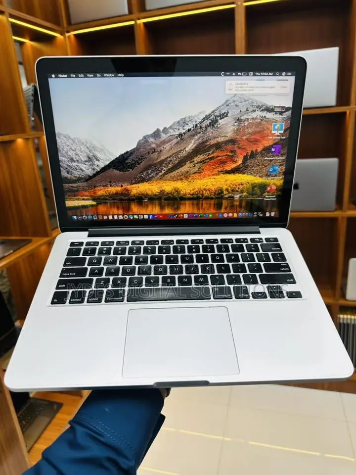 Laptop Apple MacBook Pro 2015 16GB Intel Core i5 SSD 256GB