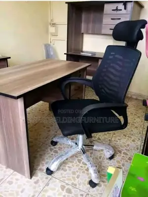 Vintage Office Headrest Chair With Desk