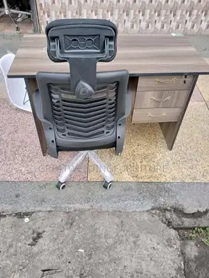 Clerical Office Desk With Swivel Headrest Office Chair