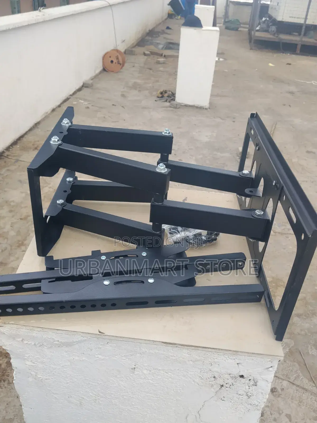 Double Arm Tv Wall Mount Cp-402 – Strong Adjustable