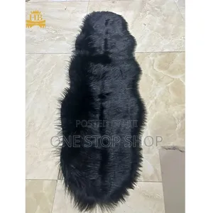 Black Medium Long Lasting Faux Fur Orplush Material Dashboard Cover