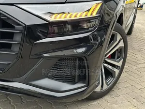 Audi Q8 2022 Matt Black