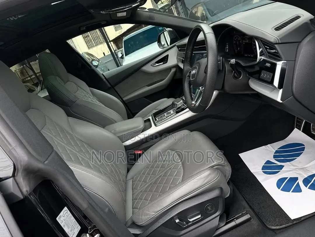 Audi Q8 2022 Matt Black