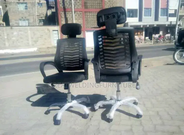 Swivel Headrest Office Chair