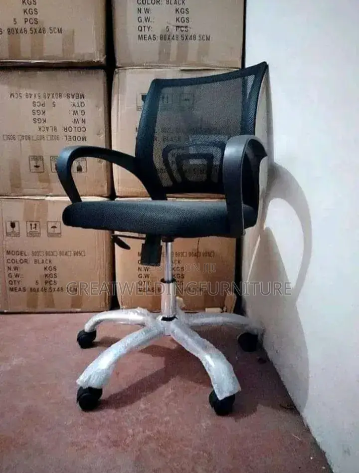 Modern Mesh Office Chair