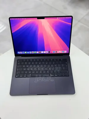 Laptop Apple MacBook Pro 2024 M4 14-inch 16GB Apple M4 SSD 512GB