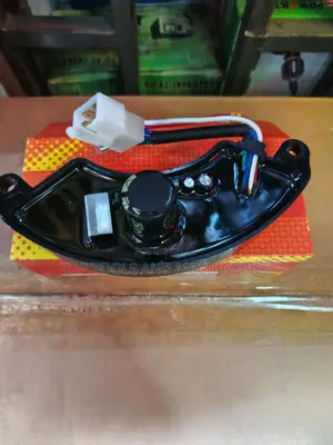 Brand New 5-6.5kw 250v/470uf Generator Avr