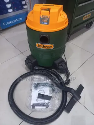 Jadever Vacuum Cleaner 1200w 30l