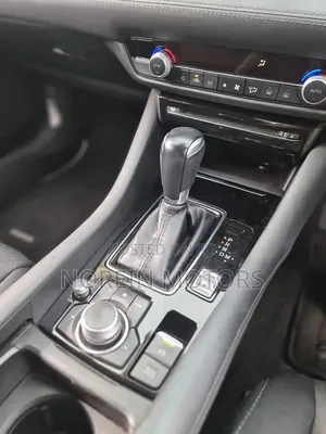 Mazda 6 2019 Off white