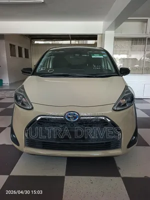 Toyota Sienta 2019 Brown