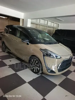 Toyota Sienta 2019 Brown