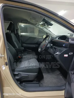 Toyota Sienta 2019 Brown
