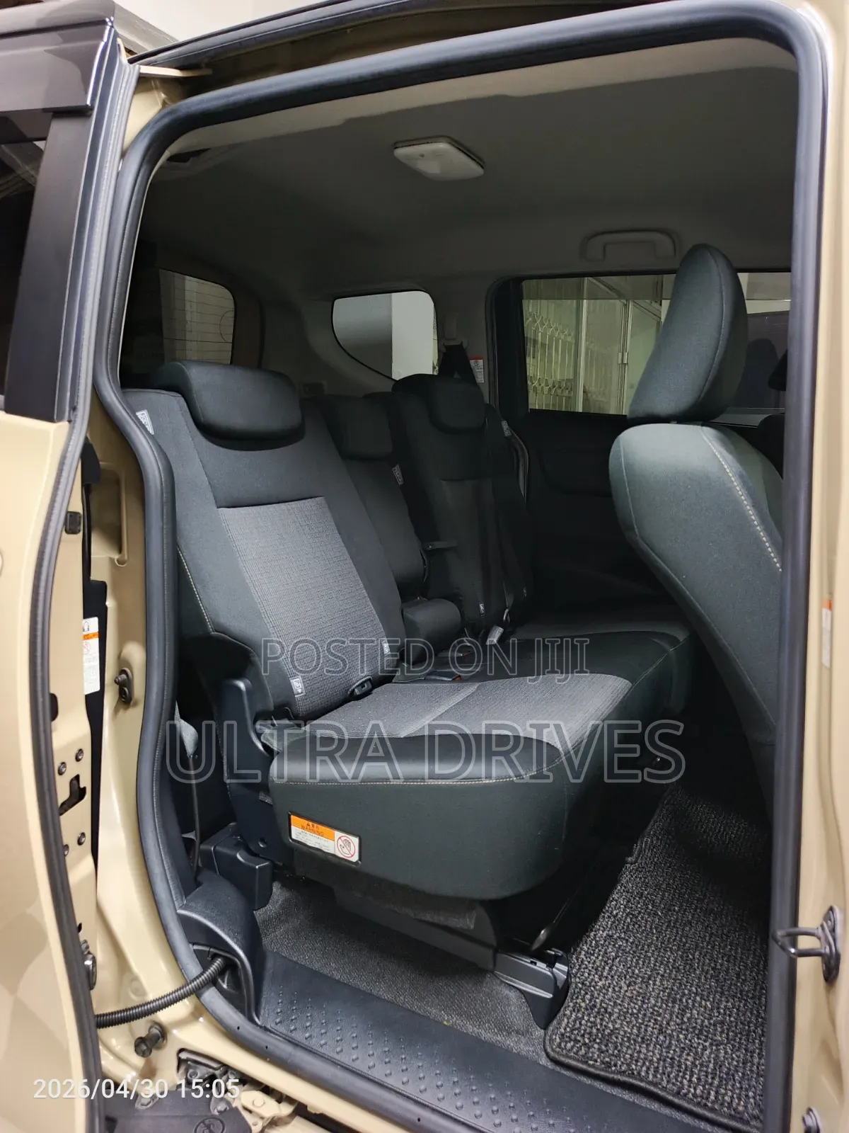Toyota Sienta 2019 Brown