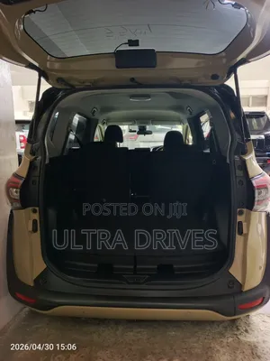 Toyota Sienta 2019 Brown
