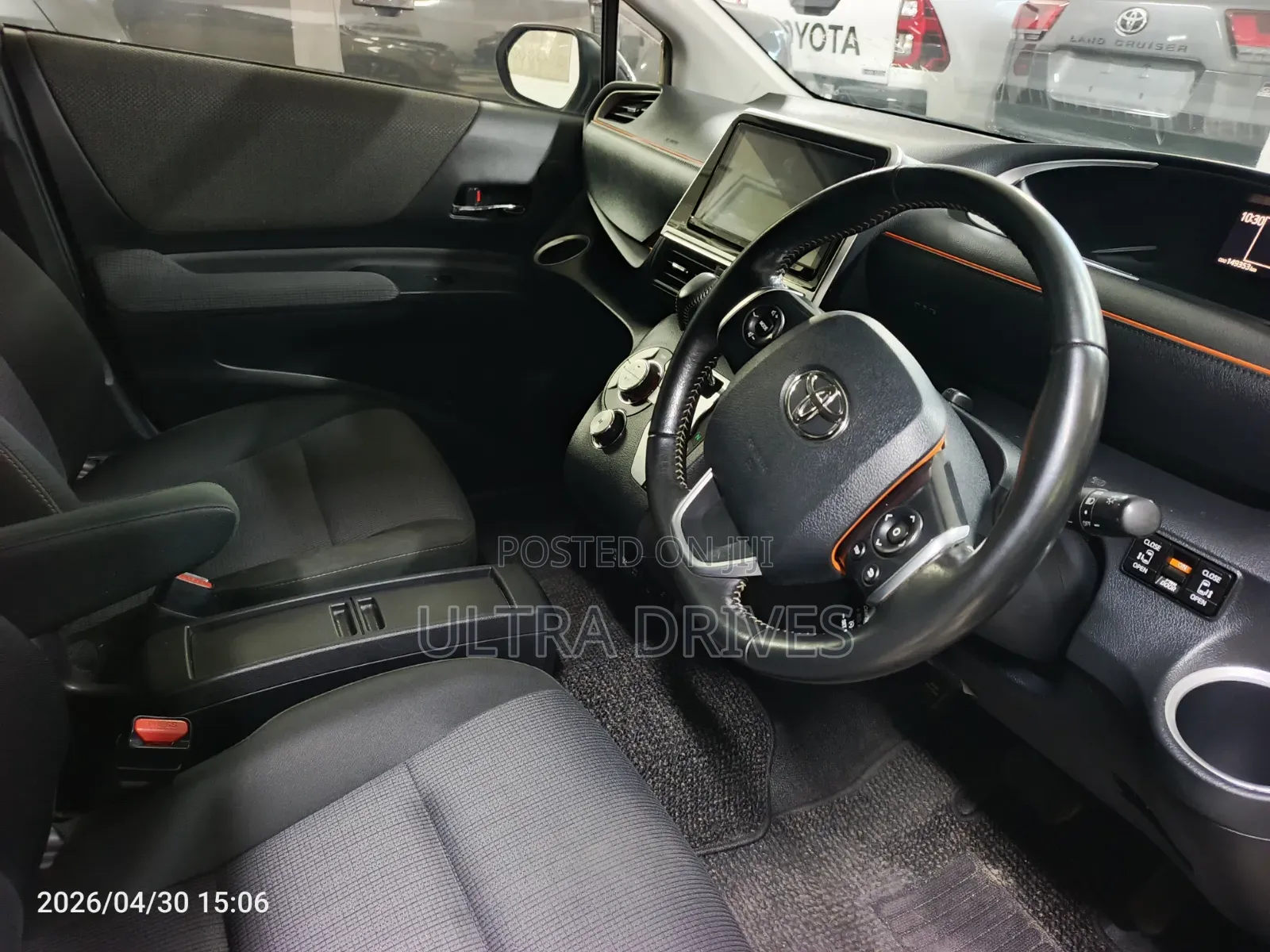 Toyota Sienta 2019 Brown