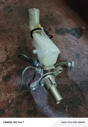 Brake Booster Suzuki Swift