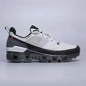 Qc(On Cloud) Low Waterproof