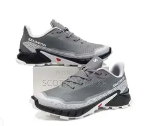 Salomon Men Sneakers