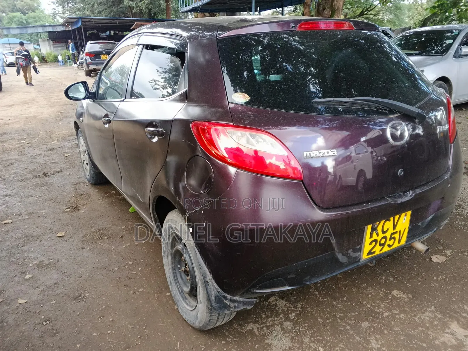 Mazda Demio 2012 Maroon