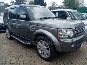 Land Rover Discovery 2010 Silver