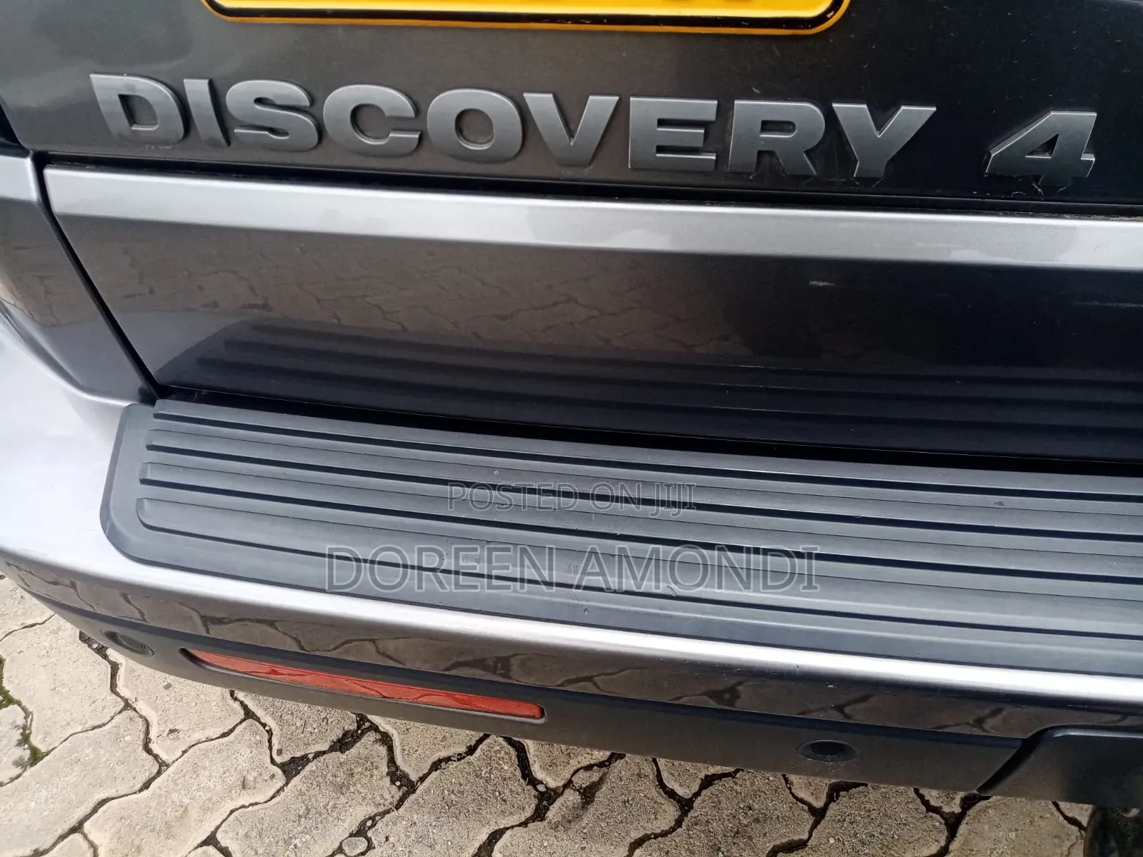 Land Rover Discovery 2010 Silver