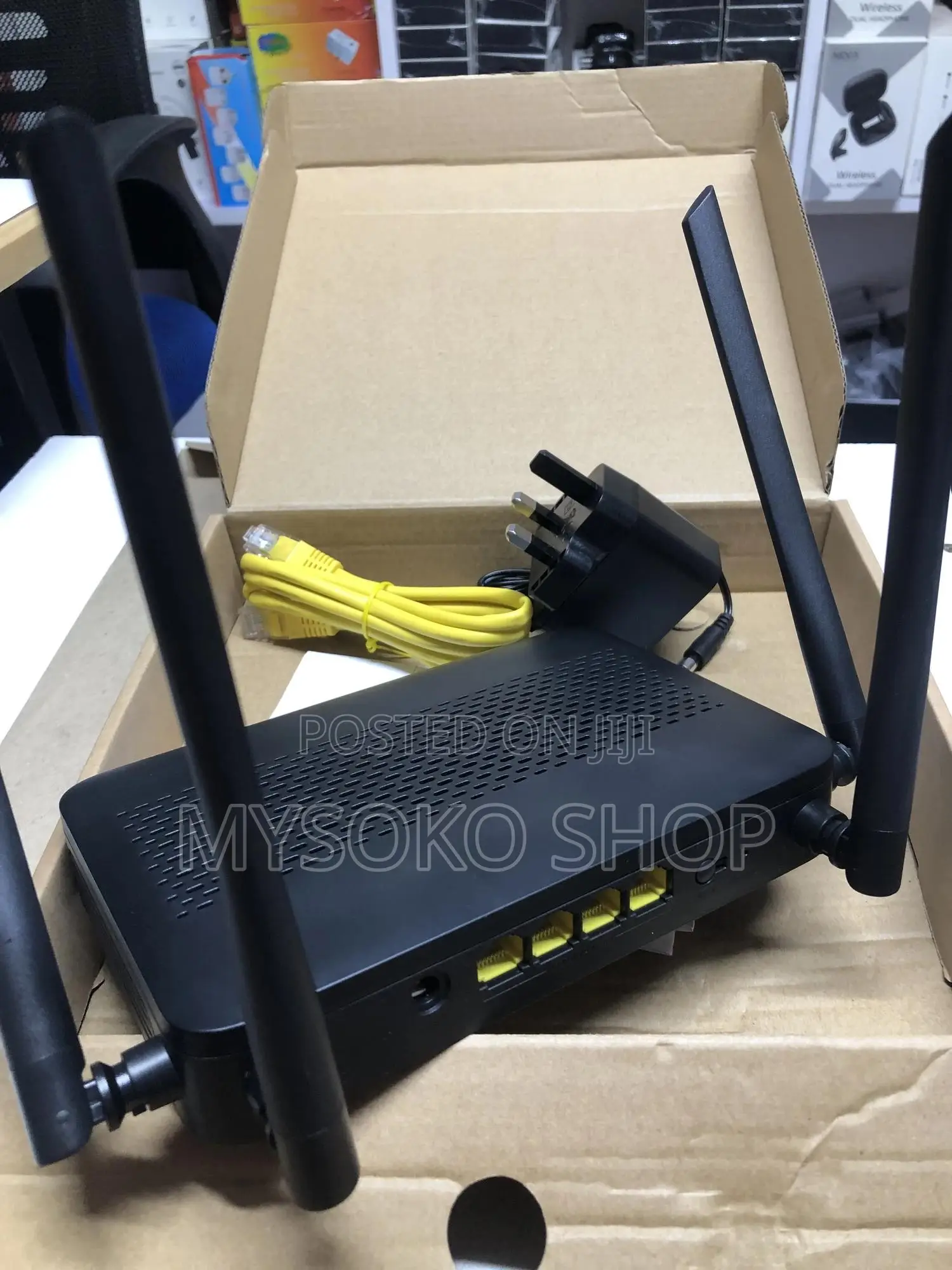 4 Antenna R712f Router