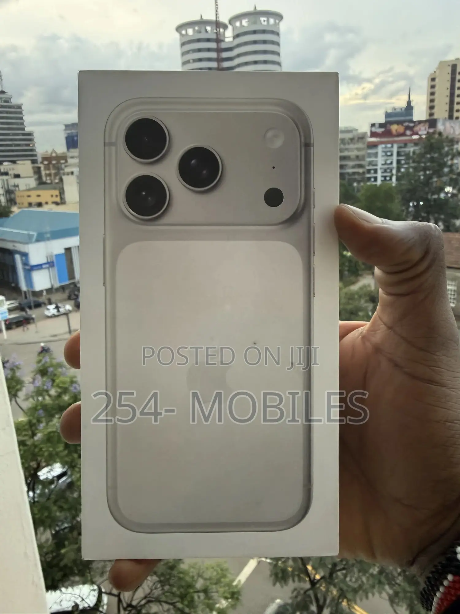 New Apple iPhone 17 Pro 256 GB Silver