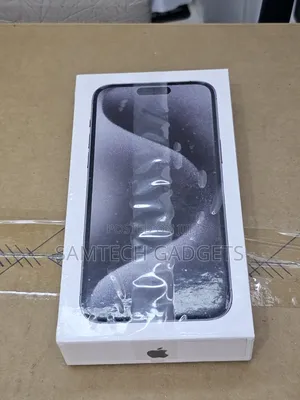 New Apple iPhone 15 Pro Max 256 GB Black