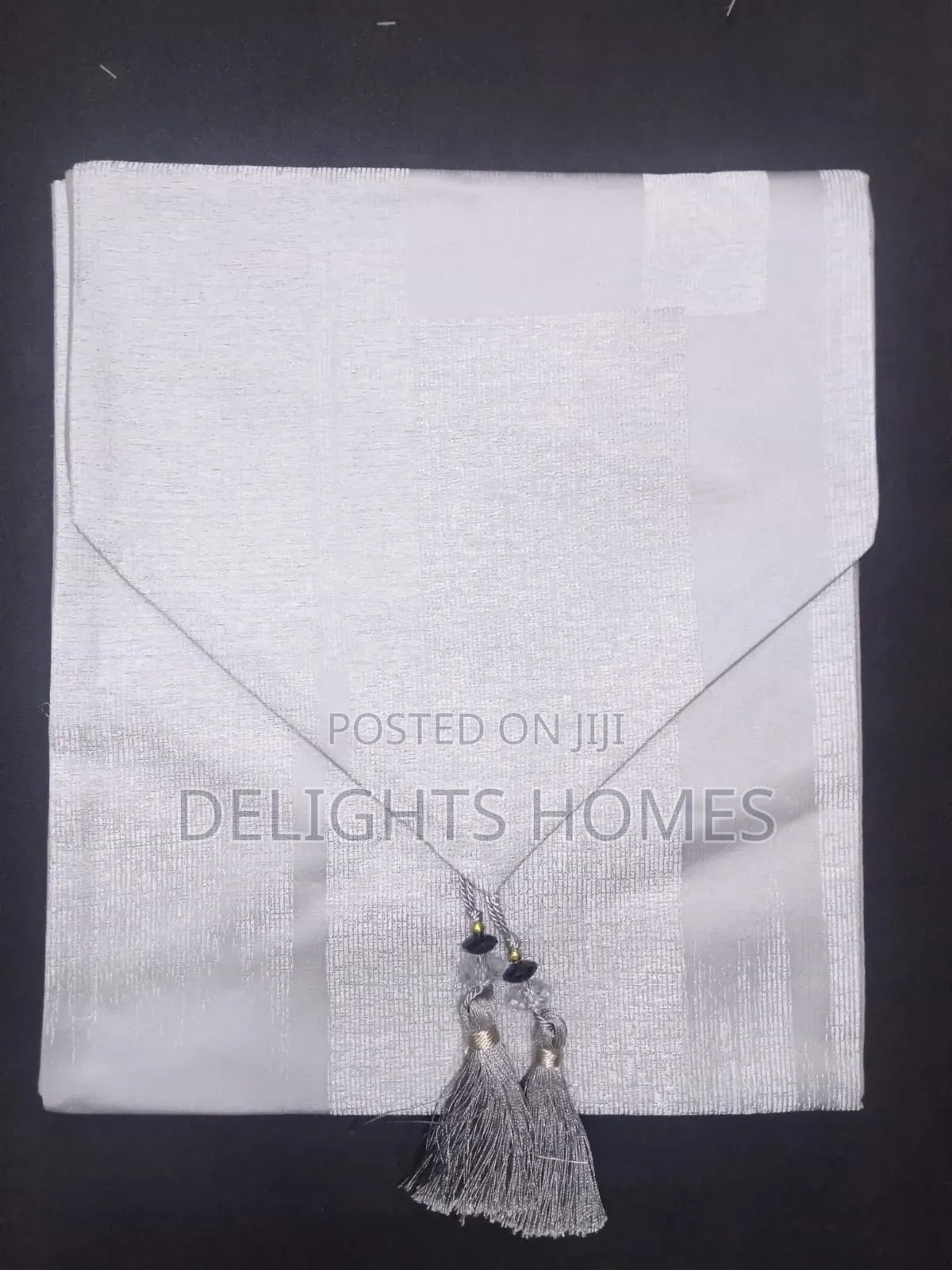 *35*210cm* Jacquard Table Runner -Ele