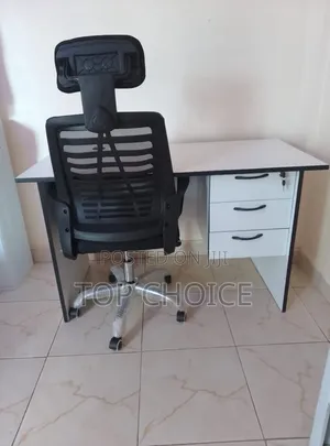 Black Chair + White Table Set.