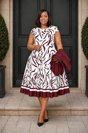 Classy Detailed Dress With a Blazer
