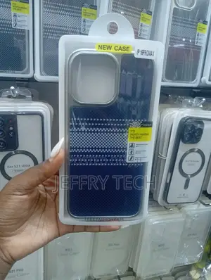 Backroar Carbon Fiber Texture Back Case Slim Hard 16 Pro Max