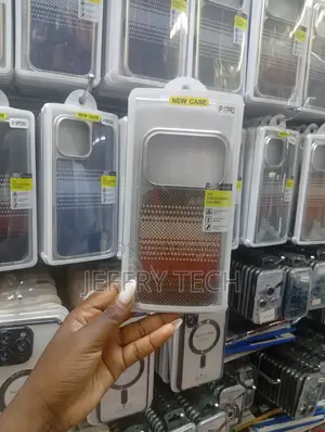 Foenor Aramid Fiber for 17 Pro Max Case,Ultra Slim .