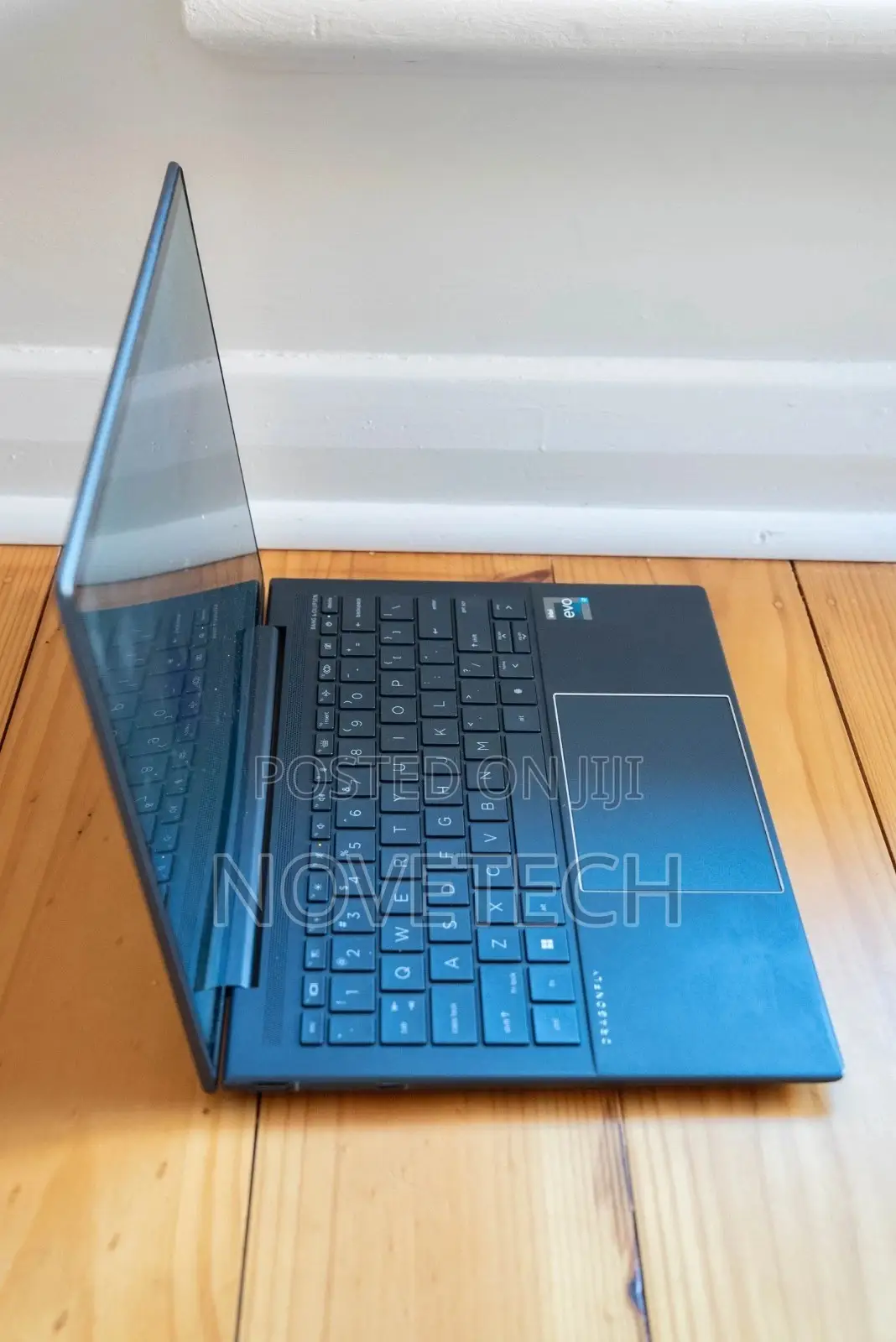 Laptop HP Dragonfly G3 32GB Intel Core i7 SSD 512GB