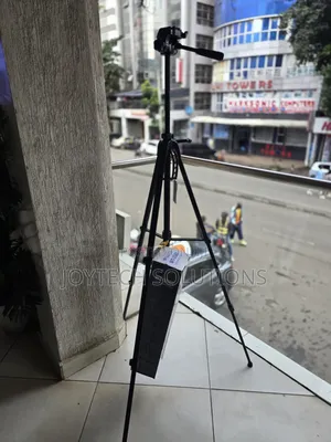 Weifeng 3560 – Stable Tripod for Phones Cameras (Offer!)