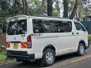 Toyota Regius 2013 White