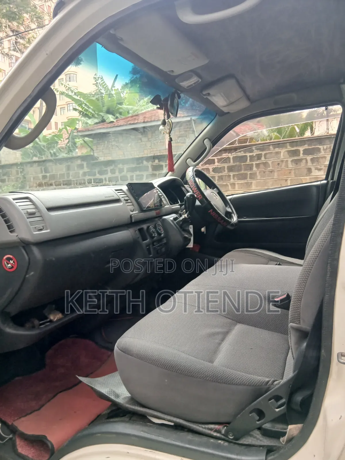 Toyota Regius 2013 White