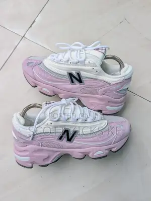 Nb 1000 Pastel Pink and Grey Color Way
