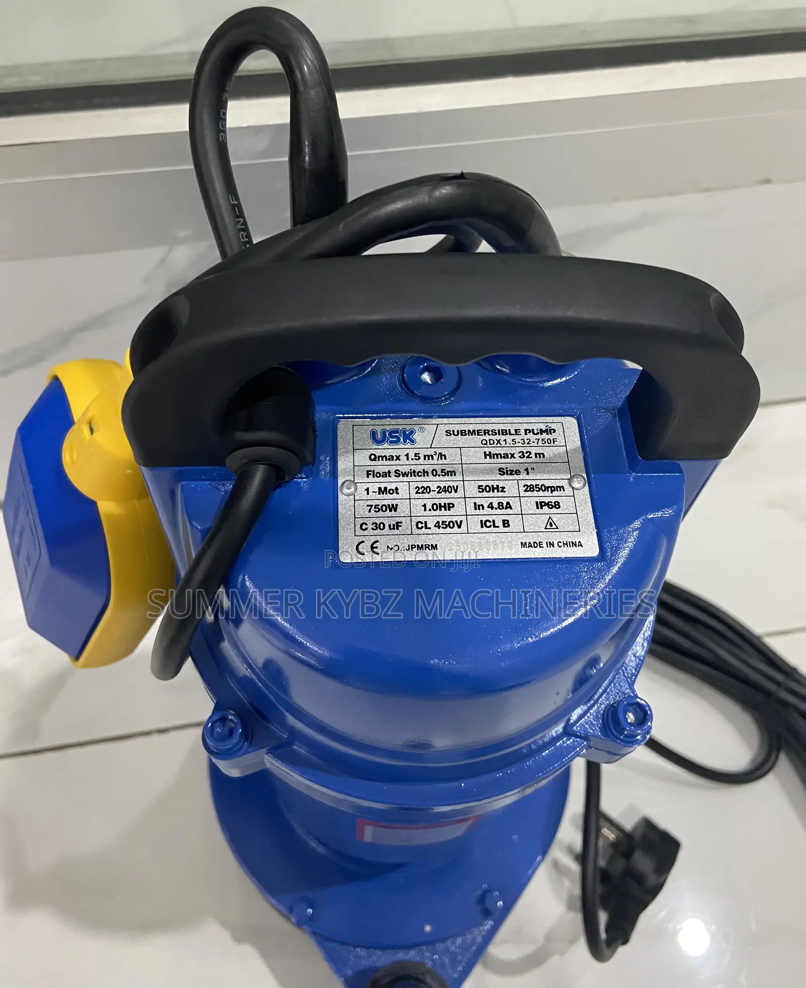 1.Hp Usk Submersible Pump With Float Switch