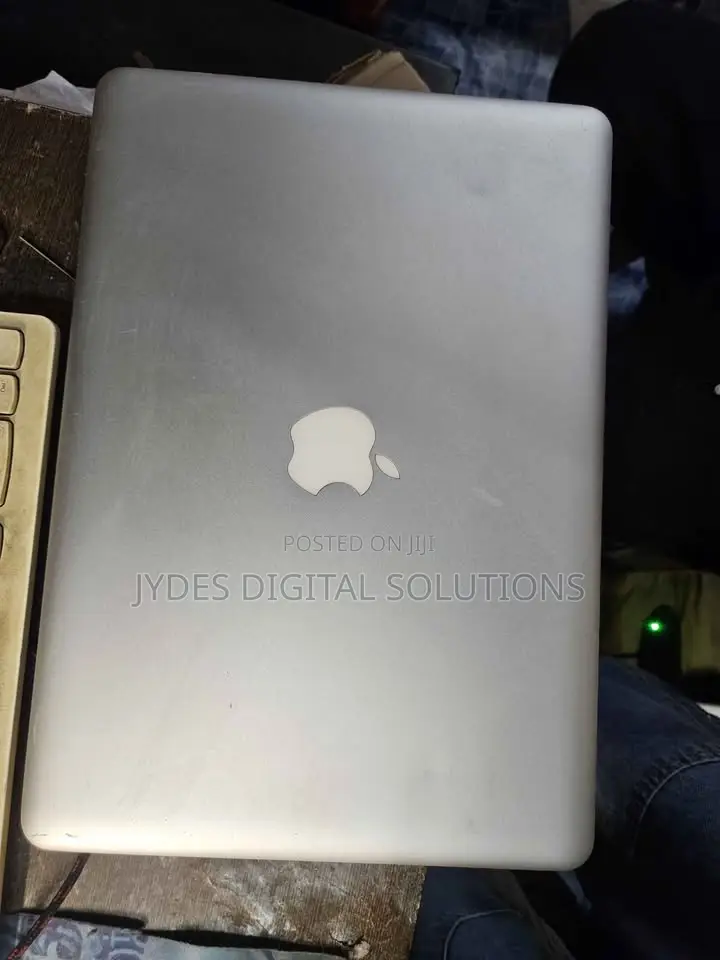 Laptop Apple MacBook Pro 2012 8GB Intel Core i7 SSD 256GB