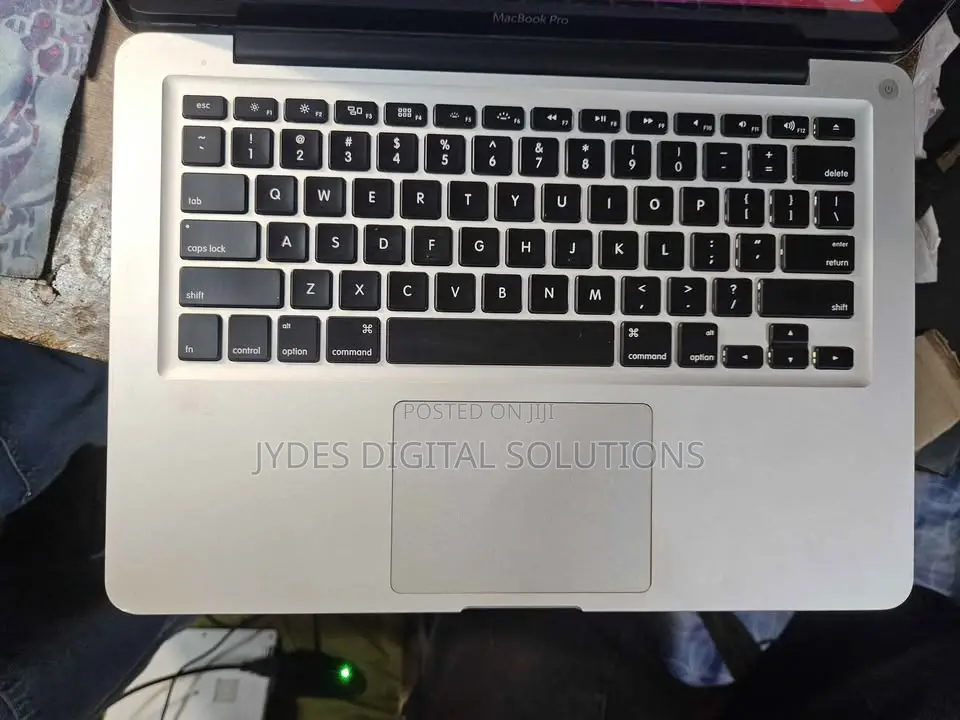 Laptop Apple MacBook Pro 2012 8GB Intel Core i7 SSD 256GB