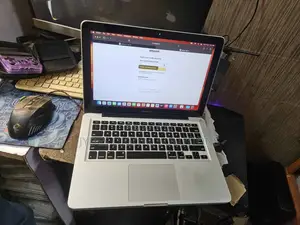 Laptop Apple MacBook Pro 2012 8GB Intel Core i7 SSD 256GB