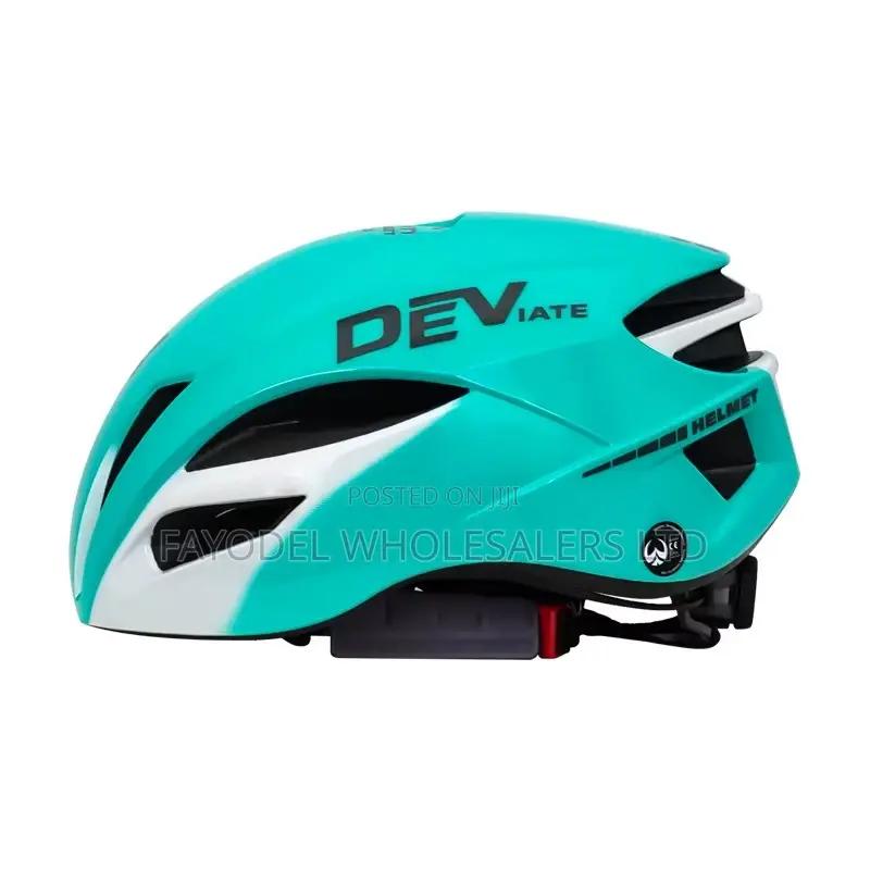 Deviate Performance Helmet – Reliable Protection for Daily Riders