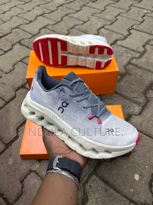 On Cloudsurfer