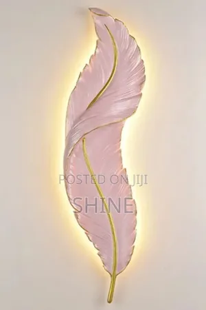 Modern Resin Feather Wall Lamp