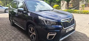 Subaru Forester Base AWD 2019 Blue